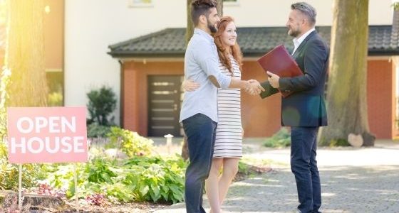 Why it’s good to have a real estate agent by your side through the home buying process