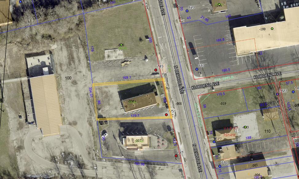 725 Bechtle Avenue, Springfield, Ohio 45504