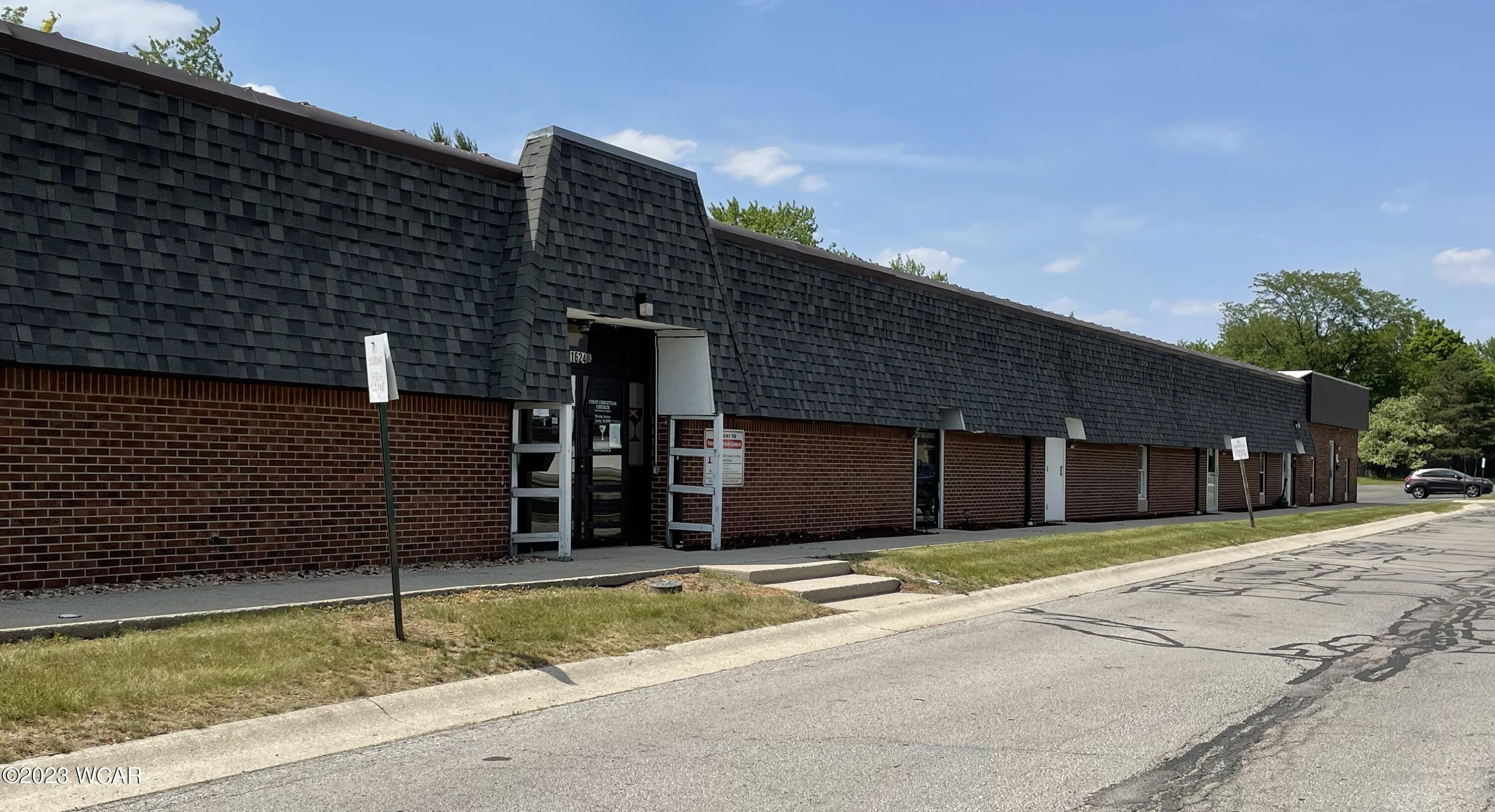 1624 Tiffin Avenue, Findlay, Ohio