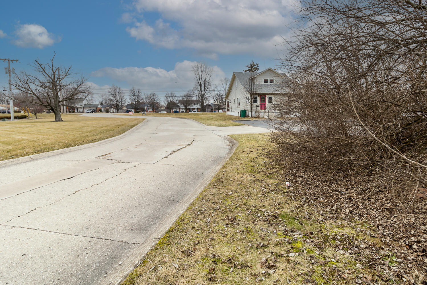 7283 Old Troy Pike, Dayton, Ohio 45424