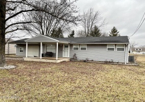 404 Rice Street, Continental, Ohio, 3 Bedrooms Bedrooms, ,1 BathroomBathrooms,Residential,For Sale,Rice,303200