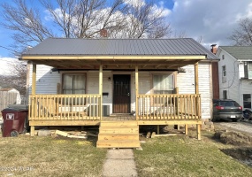811 St Johns Avenue, Lima, Ohio, 2 Bedrooms Bedrooms, ,1 BathroomBathrooms,Residential,For Sale,St Johns,303289