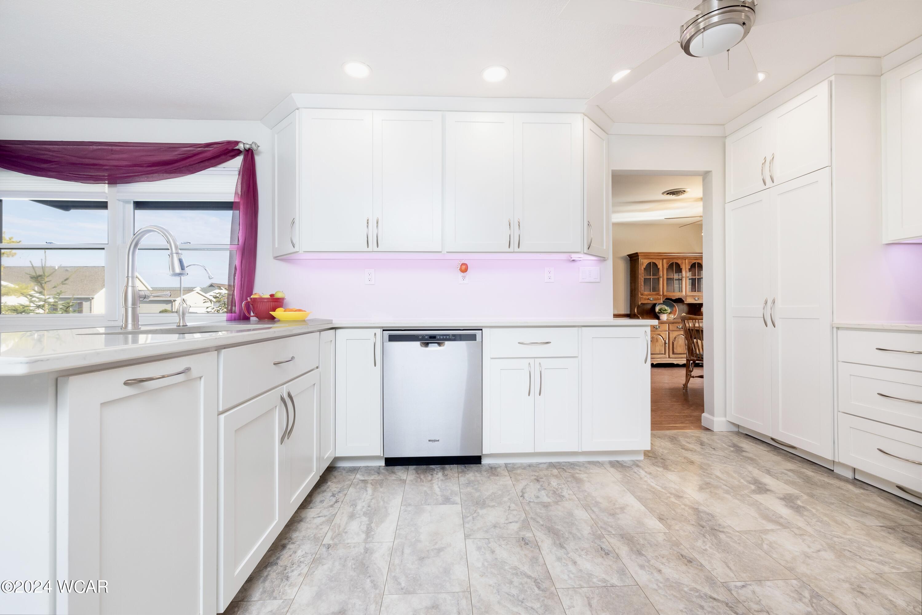 11262 Northlake Drive, Lakeview, Ohio