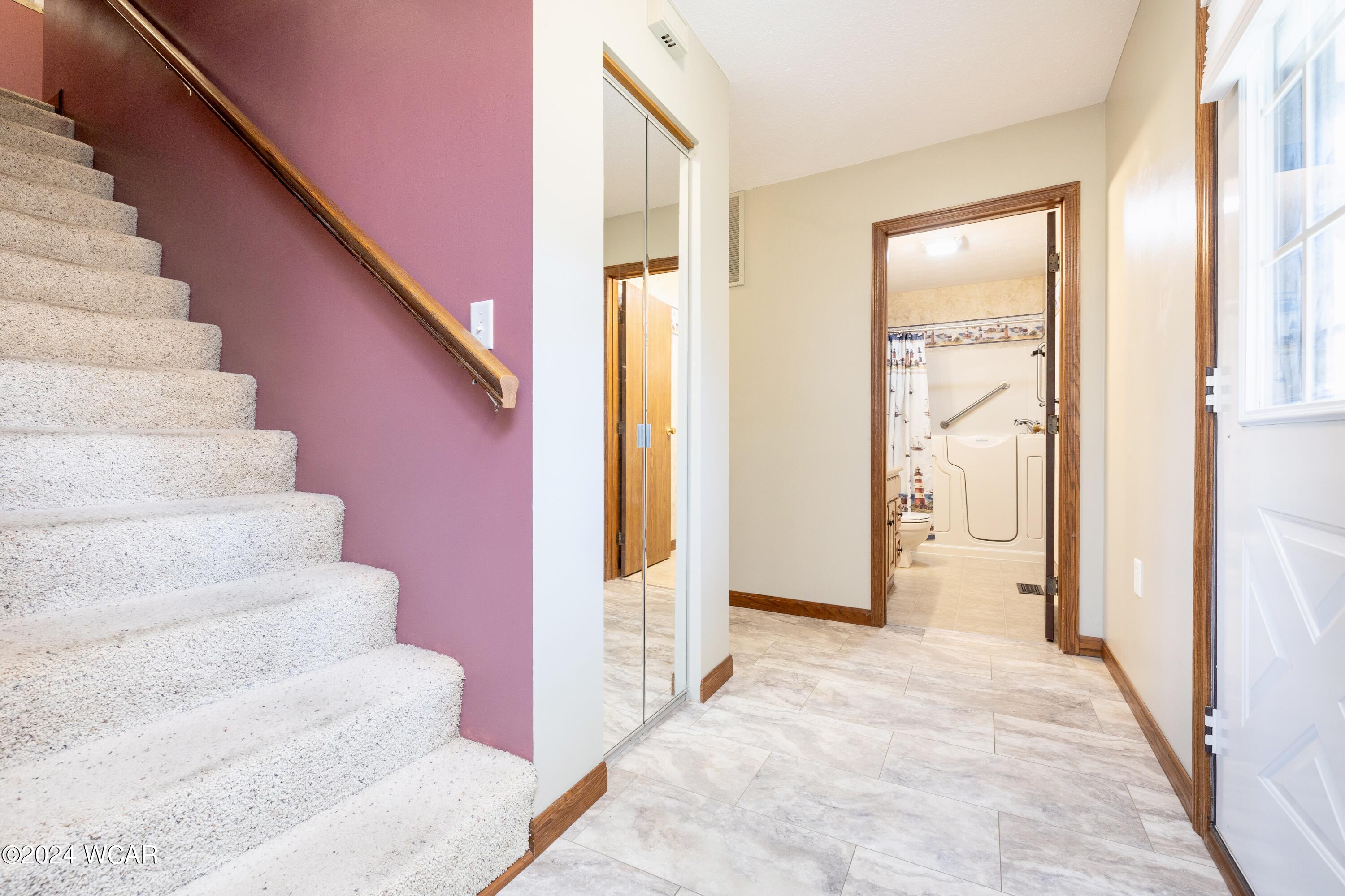 11262 Northlake Drive, Lakeview, Ohio