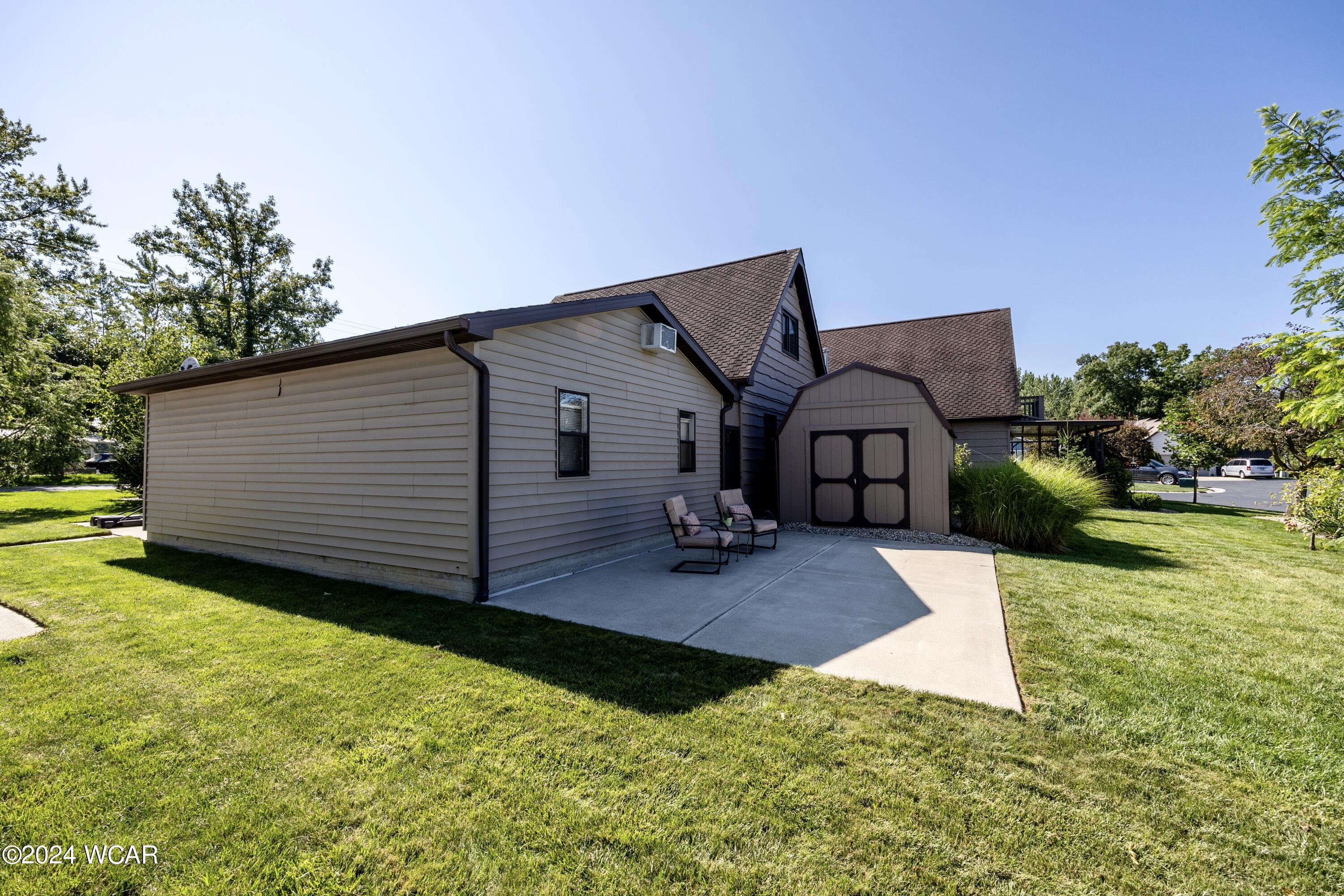 11262 Northlake Drive, Lakeview, Ohio