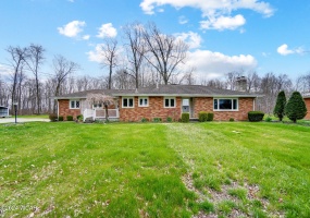 3900 Kemp Road, Lima, Ohio, 3 Bedrooms Bedrooms, ,1 BathroomBathrooms,Residential,For Sale,Kemp,303590