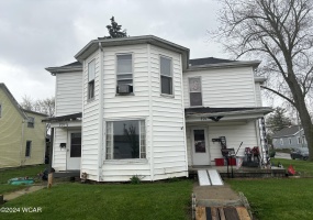 701 Auglaize Street, Wapakoneta, Ohio, 5 Bedrooms Bedrooms, ,2 BathroomsBathrooms,Residential Income,For Sale,Auglaize,303735