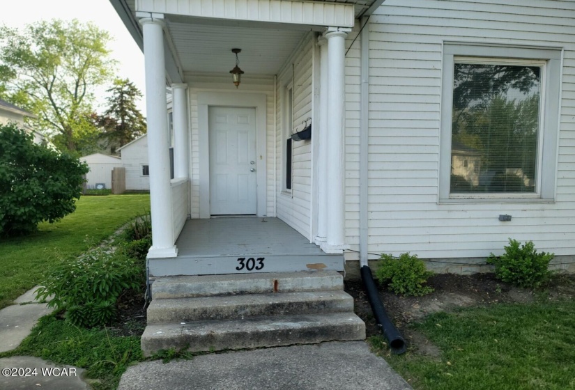 303 Defiance Street, Wapakoneta, Ohio, 3 Bedrooms Bedrooms, ,1 BathroomBathrooms,Residential,For Sale,Defiance,303891