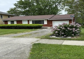 1560 High Street, Lima, Ohio, 2 Bedrooms Bedrooms, ,1 BathroomBathrooms,Residential,For Sale,High,303914