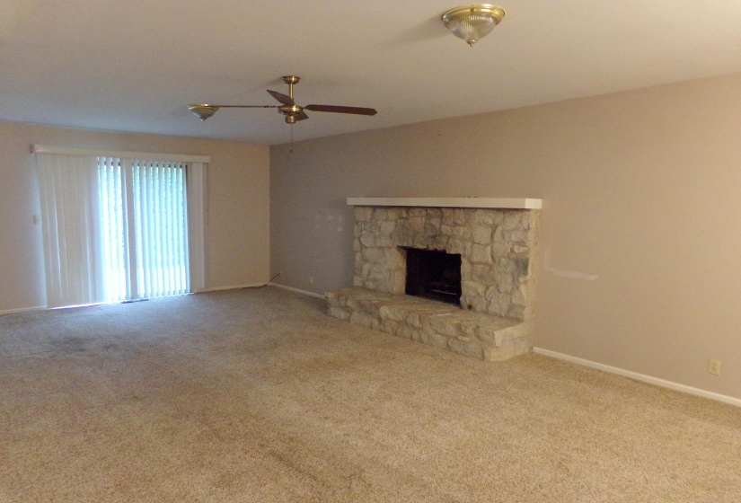 132 NEW HAVEN FAMILY ROOM