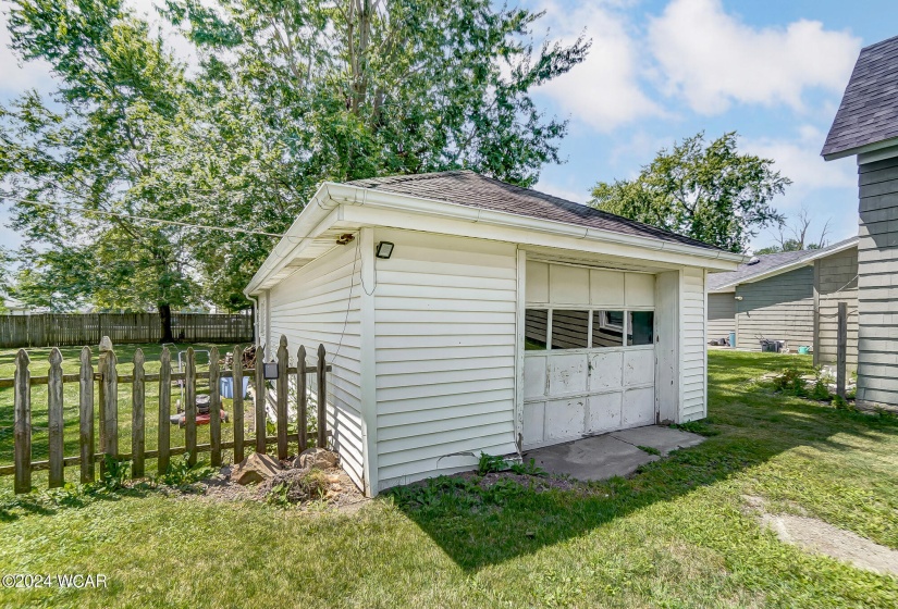 127 Pettit Street, Convoy, Ohio, 2 Bedrooms Bedrooms, ,2 BathroomsBathrooms,Residential,For Sale,Pettit,304079