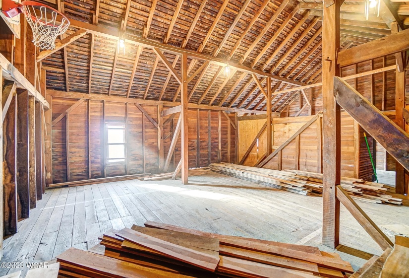 2nd Floor-Carriage House