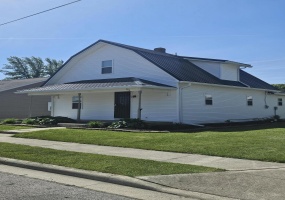 406 Center Street, Fort Recovery, Ohio 45846, 4 Bedrooms Bedrooms, ,2 BathroomsBathrooms,Residential,For Sale,Center,1032104