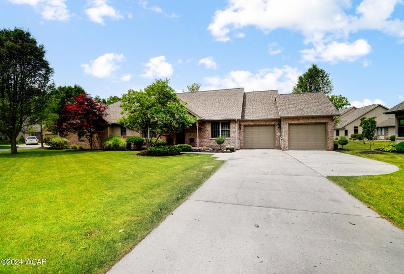 2684 Pine Shore Drive, Lima, Ohio, 2 Bedrooms Bedrooms, ,2 BathroomsBathrooms,Residential,For Sale,Pine Shore,302698
