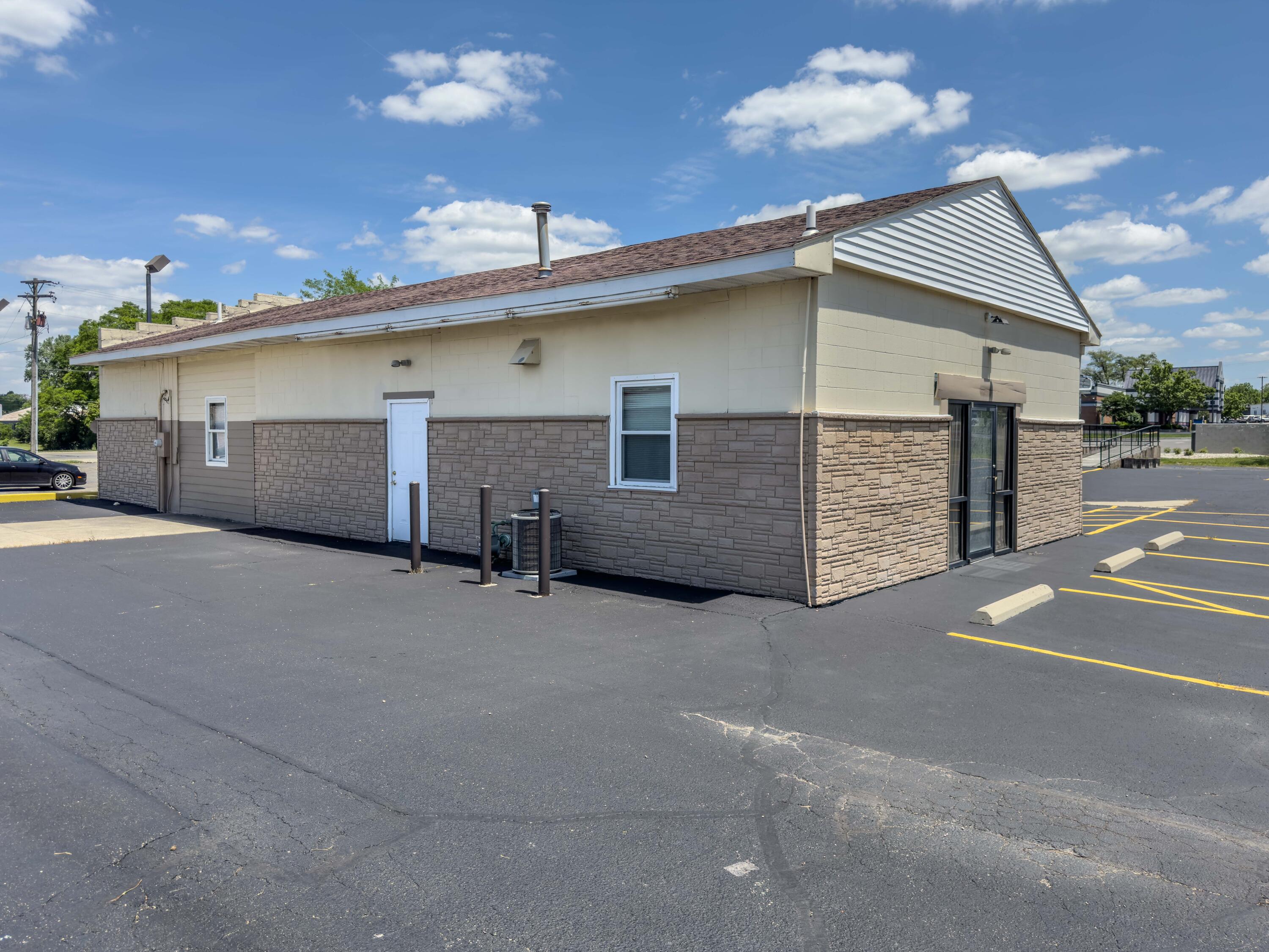 1000 Scioto Street, Urbana, Ohio 43078