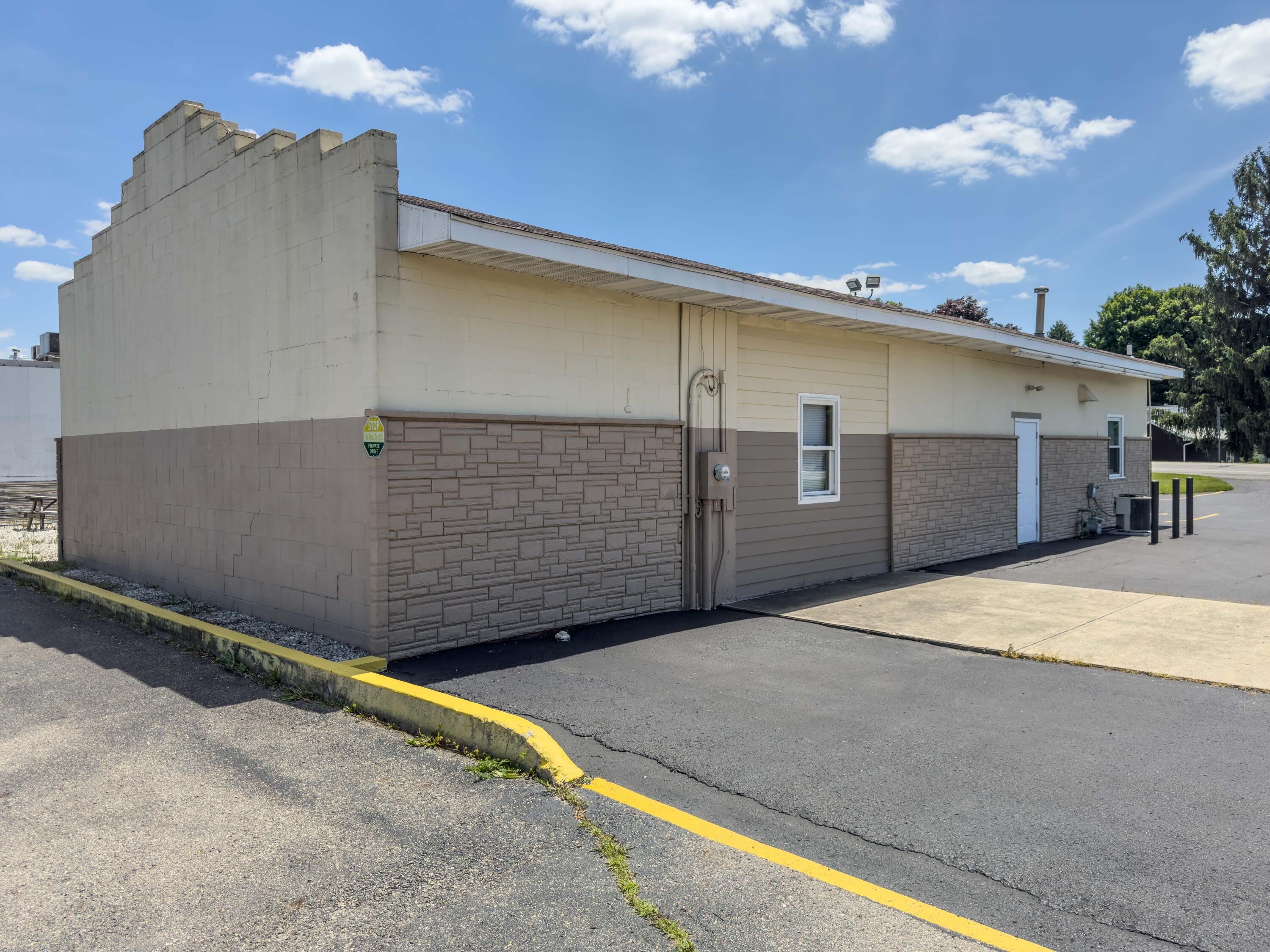 1000 Scioto Street, Urbana, Ohio 43078