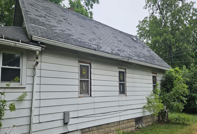 1424 Union Street, Lima, Ohio, 2 Bedrooms Bedrooms, ,1 BathroomBathrooms,Residential,For Sale,Union,304377