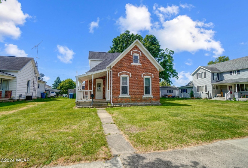 729 Michigan Street, Sidney, Ohio, 3 Bedrooms Bedrooms, ,1 BathroomBathrooms,Residential,For Sale,Michigan,304405