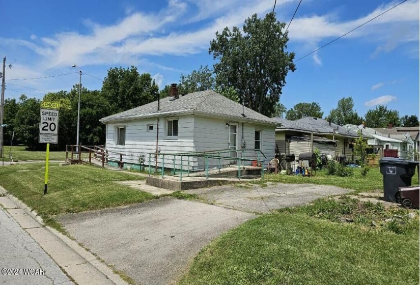 1680 Union Street, Lima, Ohio, 2 Bedrooms Bedrooms, ,1 BathroomBathrooms,Residential,For Sale,Union,304554
