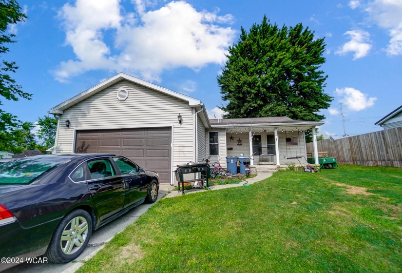 431 Vine Street, Kenton, Ohio, 4 Bedrooms Bedrooms, ,2 BathroomsBathrooms,Residential,For Sale,Vine,304568