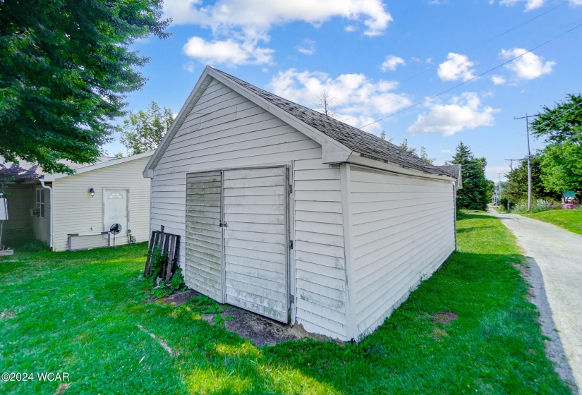 431 Vine Street, Kenton, Ohio, 4 Bedrooms Bedrooms, ,2 BathroomsBathrooms,Residential,For Sale,Vine,304568