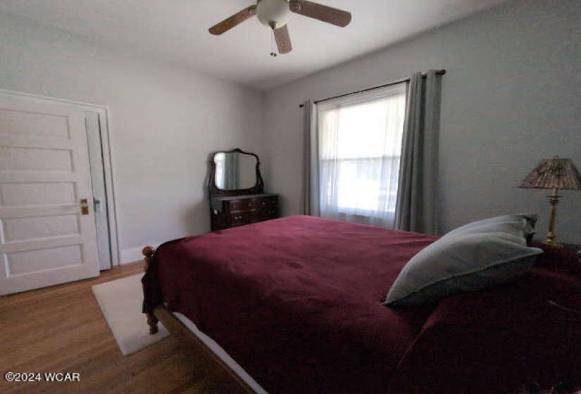 1537 Lakewood - Bedroom 2