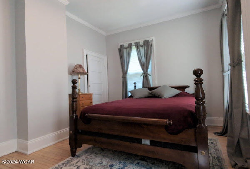 1537 Lakewood - Bedroom 1