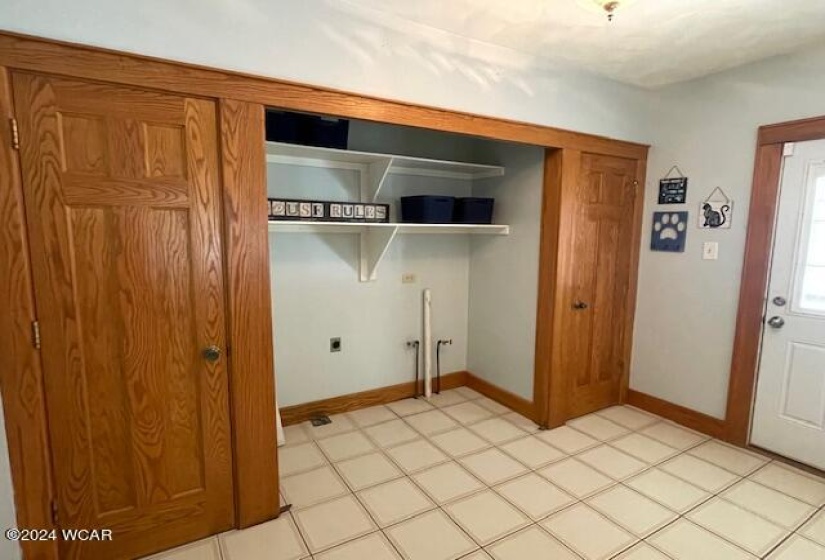 305 BENTON ST. Street, Wapakoneta, Ohio, 3 Bedrooms Bedrooms, ,2 BathroomsBathrooms,For Sale,BENTON ST.,304678