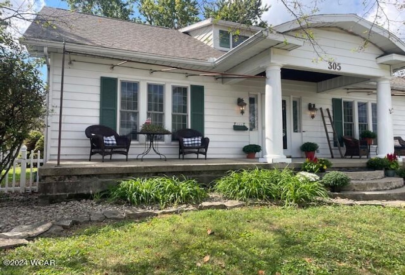 305 BENTON ST. Street, Wapakoneta, Ohio, 3 Bedrooms Bedrooms, ,2 BathroomsBathrooms,For Sale,BENTON ST.,304678