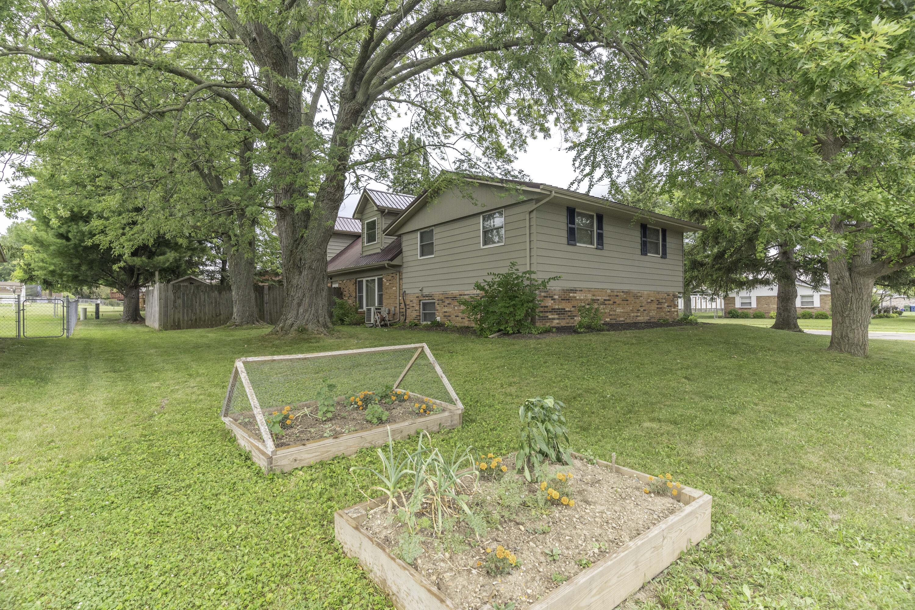 2303 Armstrong Drive, Sidney, Ohio 45365