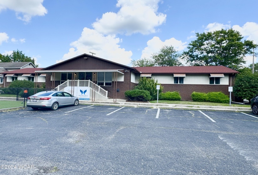 1011 Defiance Street, Ottawa, Ohio, ,Commercial Sale,For Sale,Defiance,304822