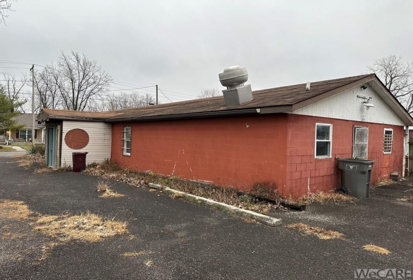 1800 Main Street, Lima, Ohio, ,Commercial Sale,For Sale,Main,212358