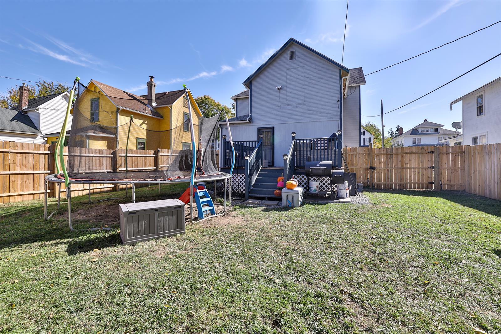 921 Oak Street, Springfield, Ohio 45505