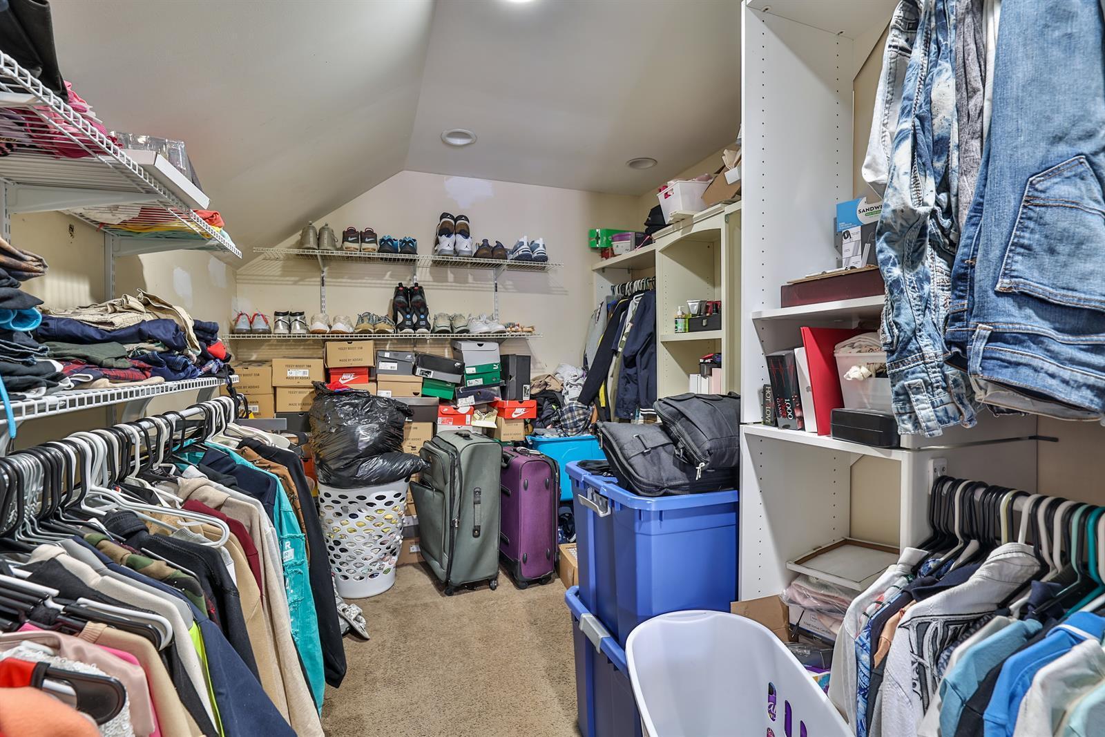 921 Oak Street, Springfield, Ohio 45505