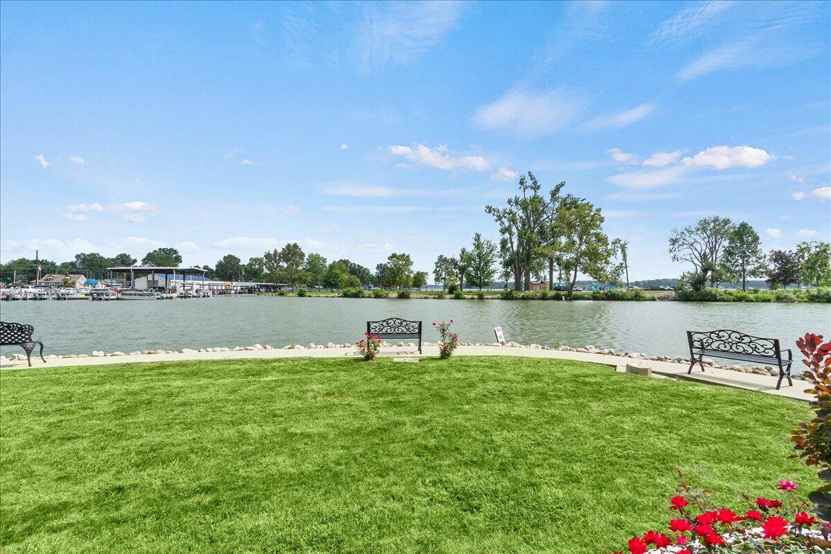 9406B Willow Isle Road, Russells Point, Ohio 43348