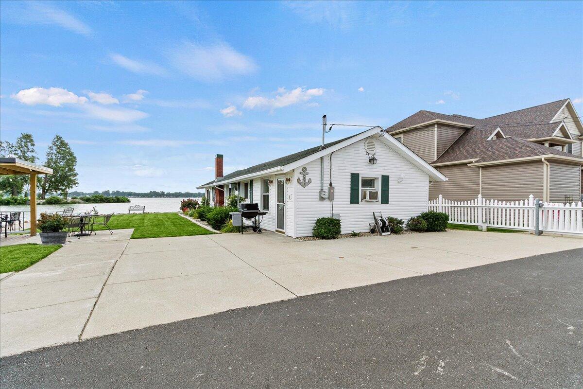 9406B Willow Isle Road, Russells Point, Ohio 43348