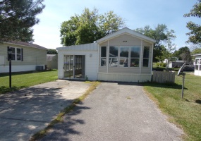 703 Channel Drive, Celina, Ohio 45822, 1 Bedroom Bedrooms, ,1 BathroomBathrooms,Residential,For Sale,Channel,1033860