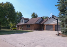 7246 County Road 66a, New Bremen, Ohio 45869, 4 Bedrooms Bedrooms, ,2 BathroomsBathrooms,Residential,For Sale,County Road 66a,1033991