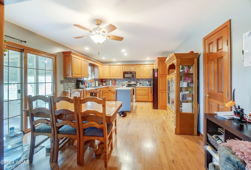 678 Gardenview Circle, Lima, Ohio, 3 Bedrooms Bedrooms, ,2 BathroomsBathrooms,Residential,For Sale,Gardenview,304971