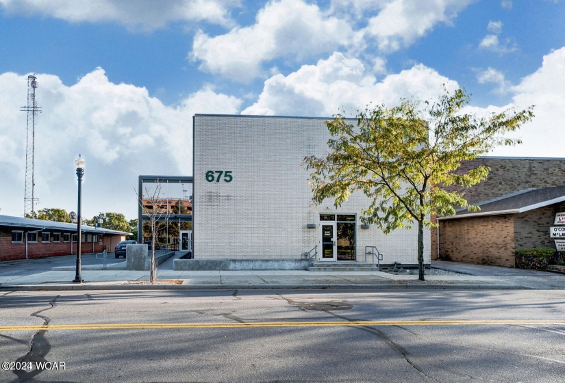 675 Market Street, Lima, Ohio, ,Commercial Sale,For Sale,Market,303396