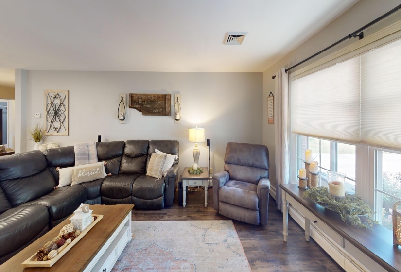 251-Dogwood-Dr-Living-Room 2