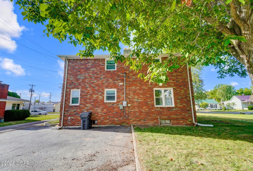 236 Ash Avenue, Findlay, Ohio, 4 Bedrooms Bedrooms, ,2 BathroomsBathrooms,Residential,For Sale,Ash,305177