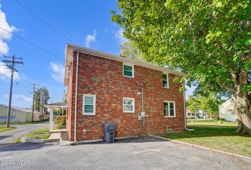 236 Ash Avenue, Findlay, Ohio, 4 Bedrooms Bedrooms, ,2 BathroomsBathrooms,Residential,For Sale,Ash,305177