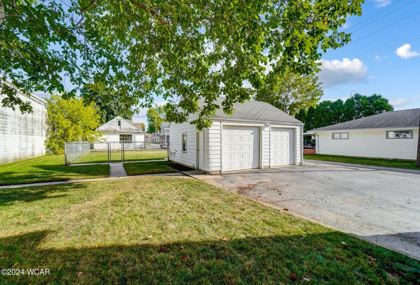 236 Ash Avenue, Findlay, Ohio, 4 Bedrooms Bedrooms, ,2 BathroomsBathrooms,Residential,For Sale,Ash,305177