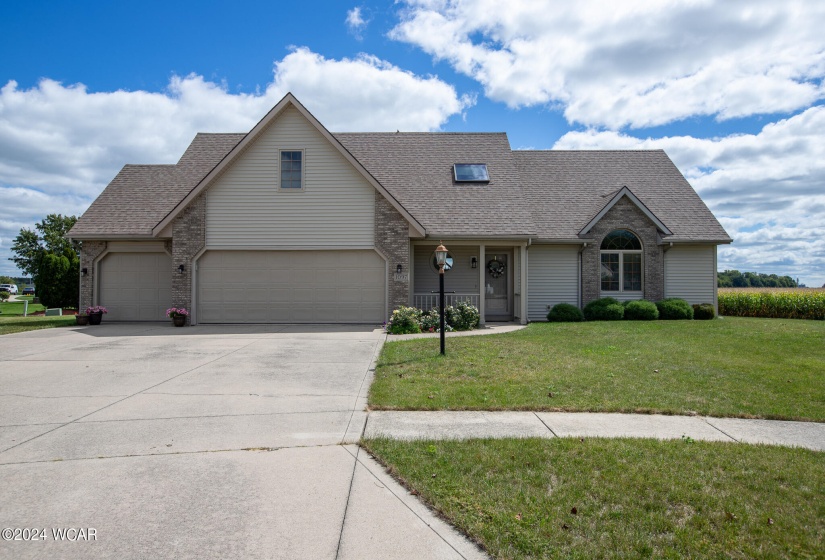 1097 Chippewa Drive, Van Wert, Ohio, 4 Bedrooms Bedrooms, ,2 BathroomsBathrooms,Residential,For Sale,Chippewa,305180