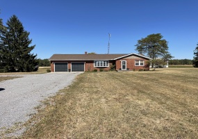 19201 Lock Two Road, Jackson Center, Ohio 45334, 3 Bedrooms Bedrooms, ,1 BathroomBathrooms,Residential,For Sale,Lock Two,1034540