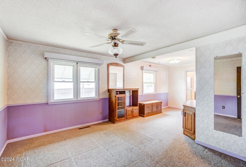 909 Leeson Avenue, Van Wert, Ohio, 2 Bedrooms Bedrooms, ,2 BathroomsBathrooms,Residential,For Sale,Leeson,305234