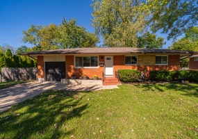 5811 Bayside Drive, Dayton, Ohio 45431, 3 Bedrooms Bedrooms, ,2 BathroomsBathrooms,Residential,For Sale,Bayside,1034663