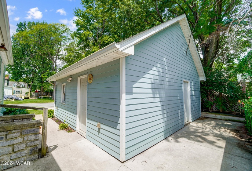 300 1st Street, Findlay, Ohio, 4 Bedrooms Bedrooms, ,3 BathroomsBathrooms,Residential,For Sale,1st,304484