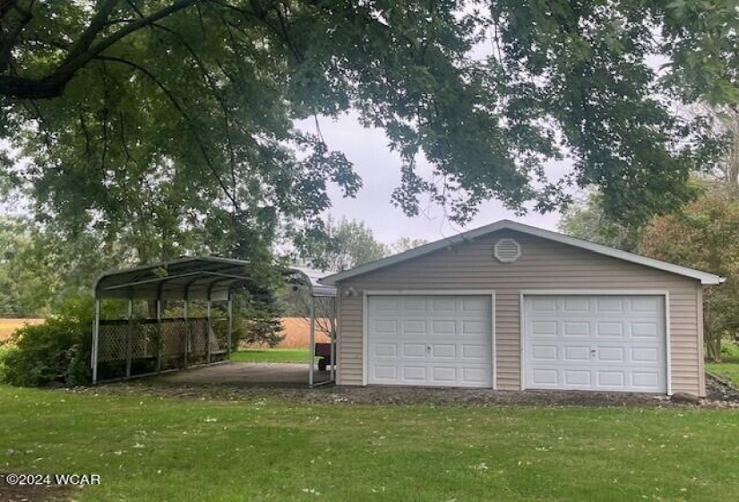 garage and carport exterior